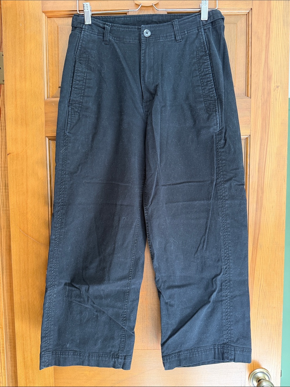 Old Navy Black Straight-Leg Chinos